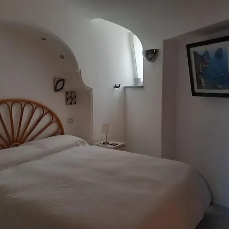 La Lucciola *